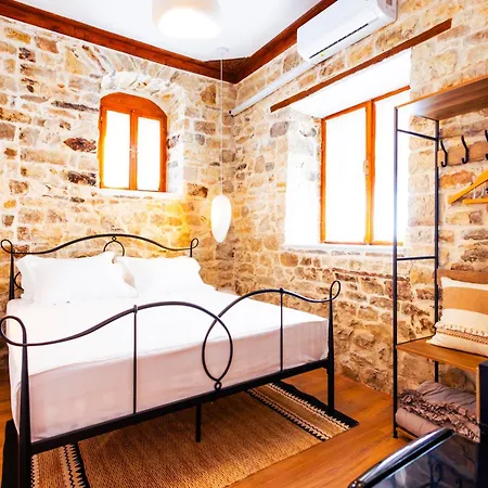 Ikona Gorices Hotel